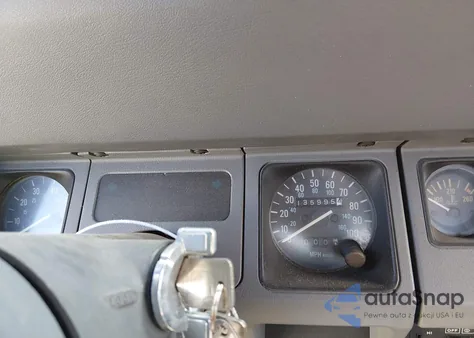 1989 Jeep Wrangler / Yj из США, поврежденный, VIN 2J4FY19E9KJ163982